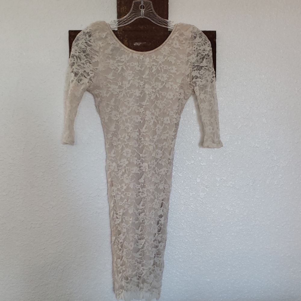 Stretch Lace Dress with Vest - Picture 2 of 6